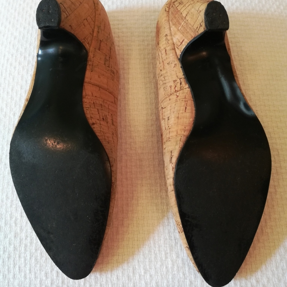 Daisy Cork Heels - Great Condition - Picture 10 of 11